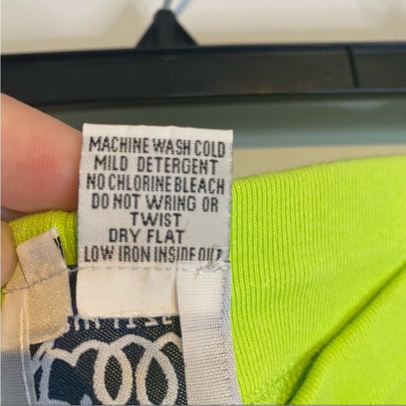 Lilly Pulitzer Terrycloth Cropped Pants Sz S Yellow/Green - Picture 8 of 8